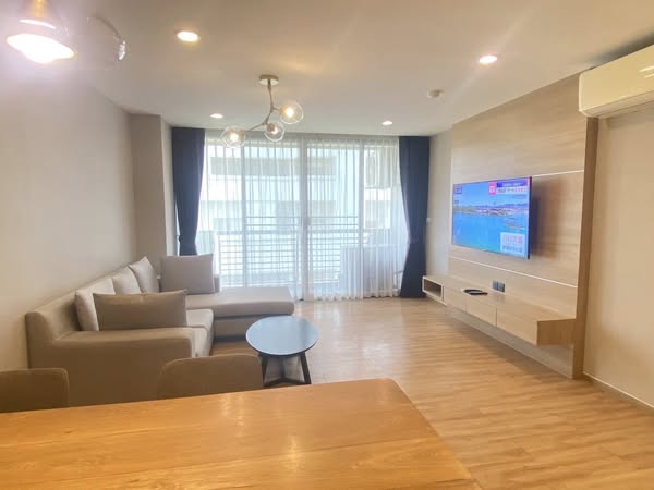 Large Two Bedroom Apartment For Rent