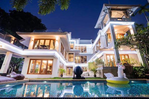 Pool Villa For Sale