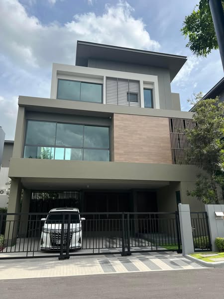 Three Storey House For Sale