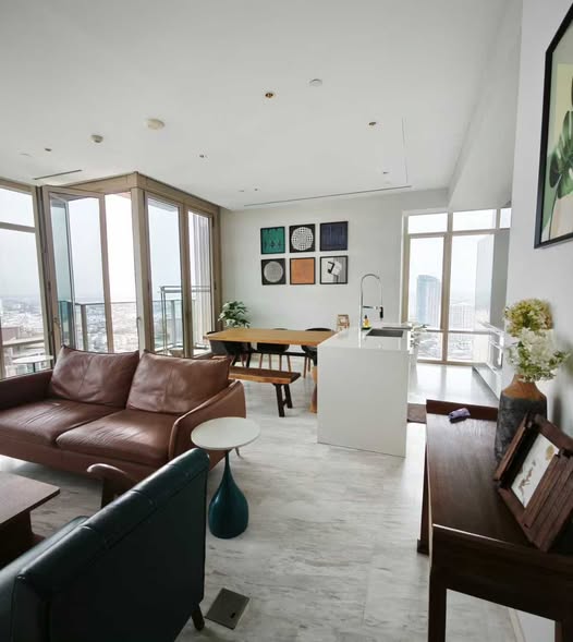 Large Two Bedroom Apartment For Rent