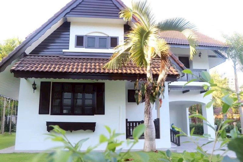 Luxury Detached House For Rent