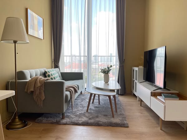 One Bedroom Condo For Rent