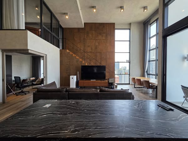 Duplex Three Bedroom Apartment For Rent