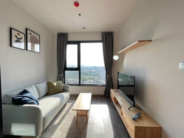 One Bedroom Condo For Rent