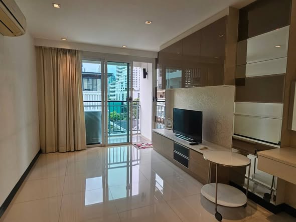 One Bedroom Condo For Rent