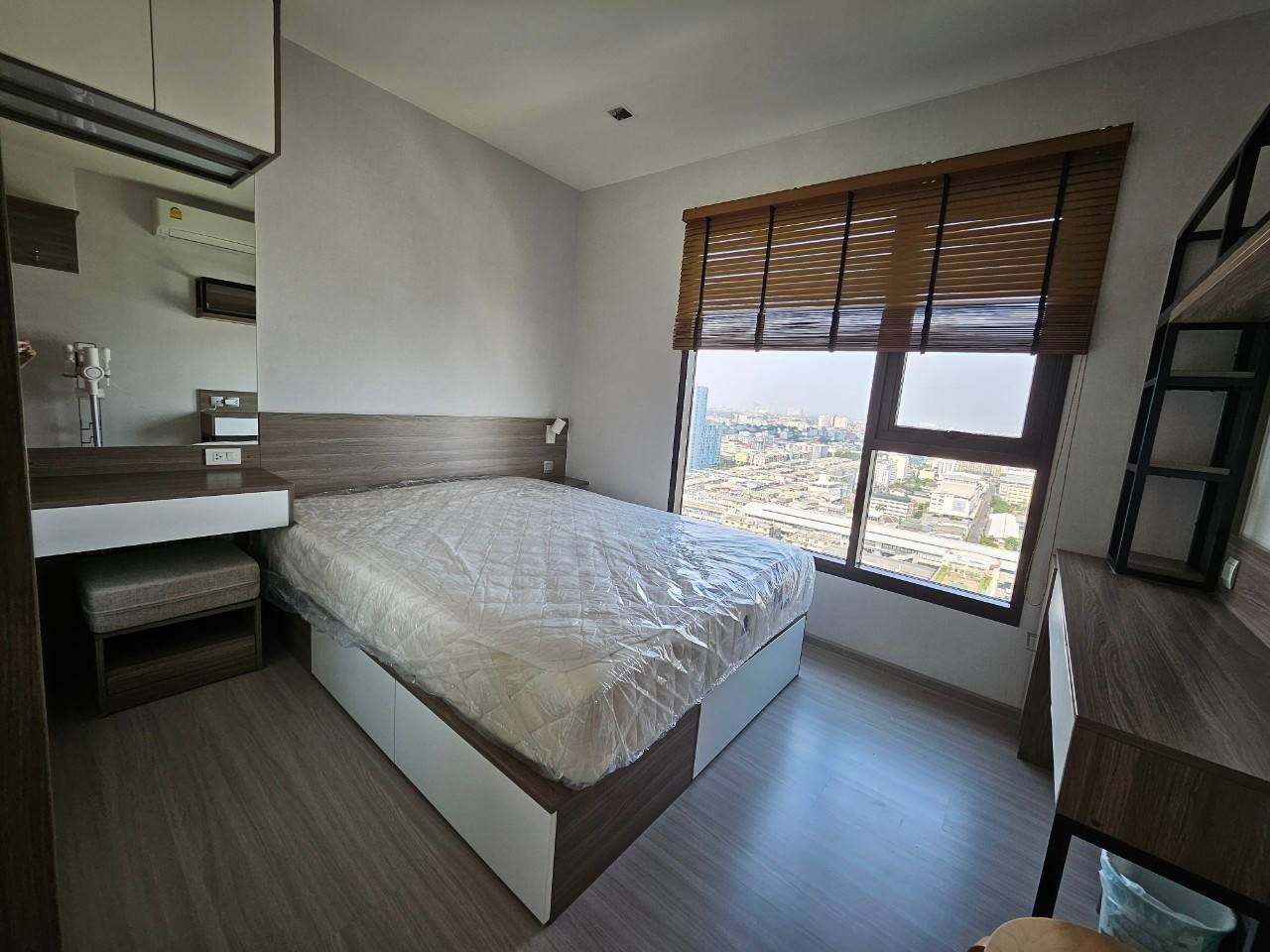 One Bedroom Condo For Rent