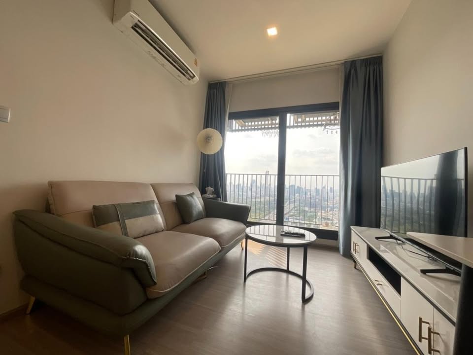 One Bedroom Condo For Rent