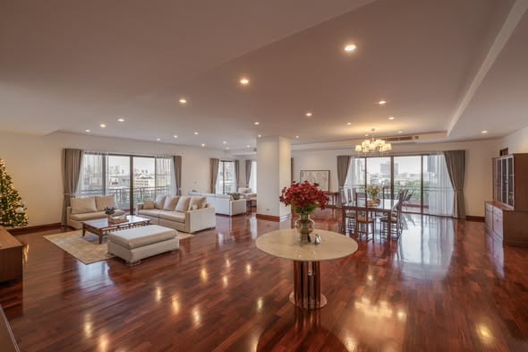 Four Bedroom Condo For Rent