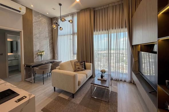 One Bedroom Condo For Rent