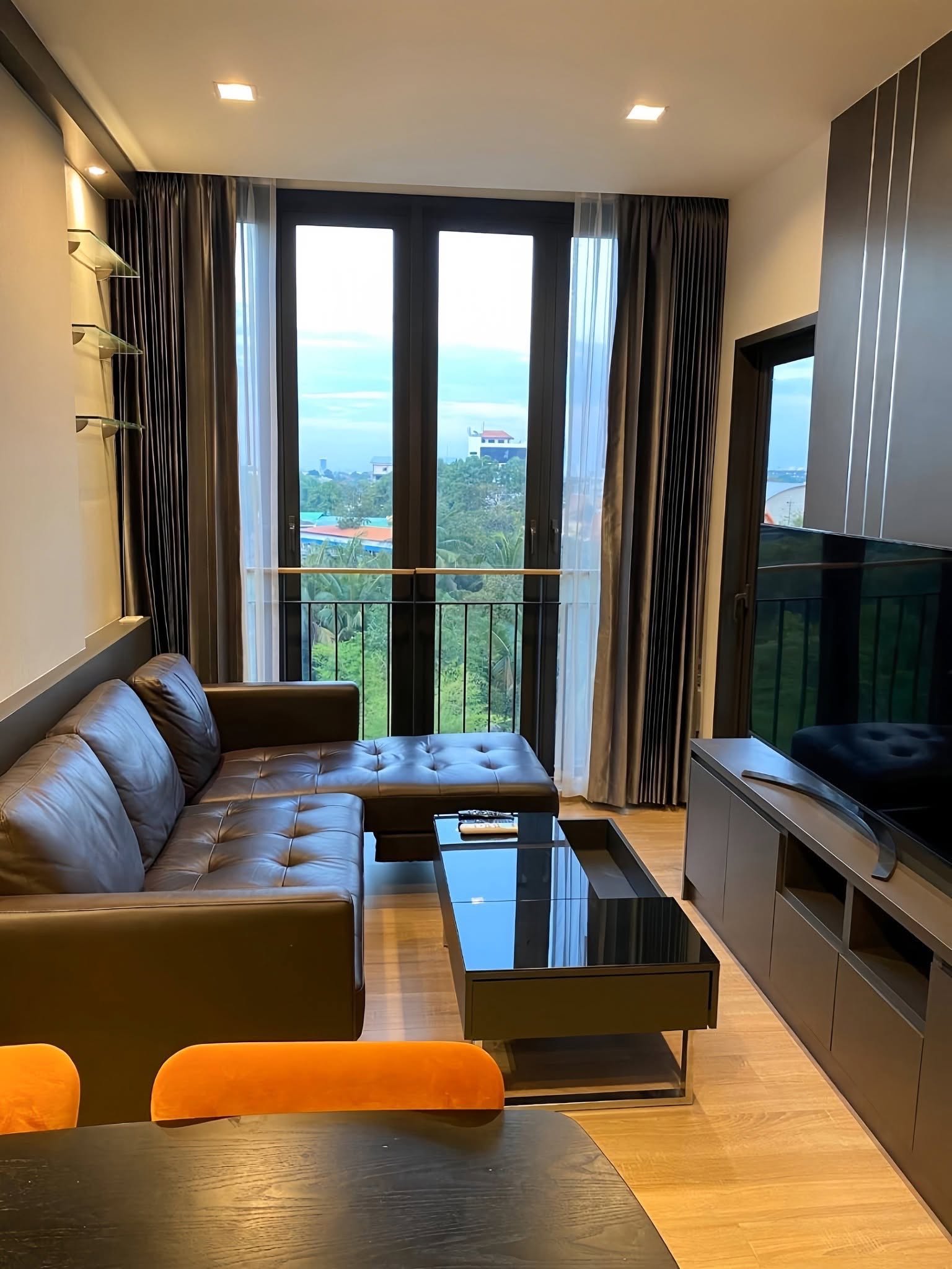 One Bedroom Condo For Rent