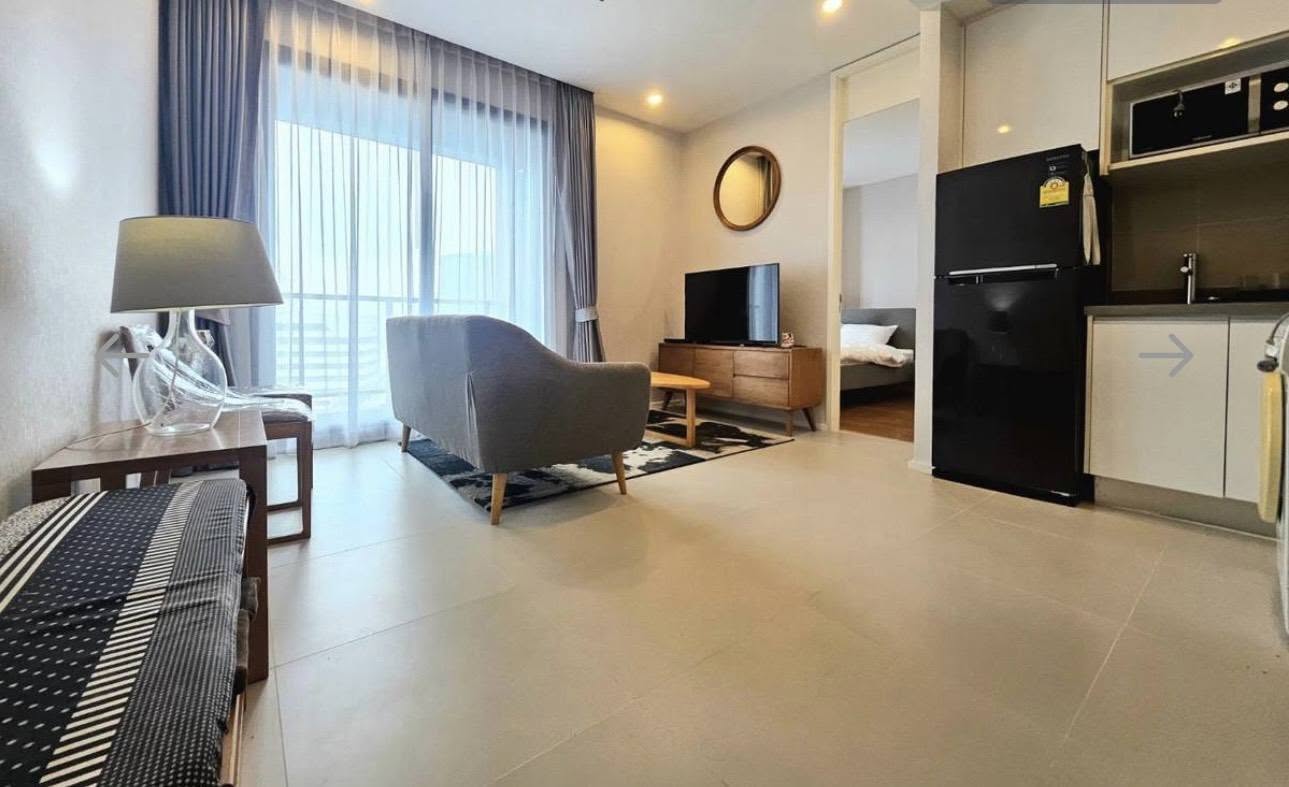 One Bedroom Condo For Rent
