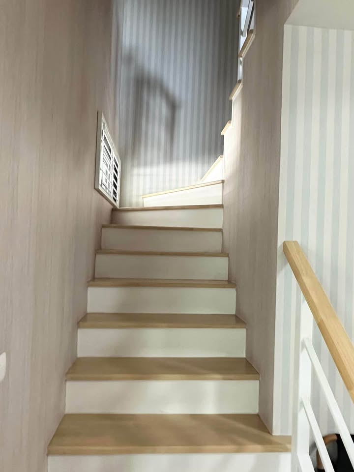 Town house for Sale