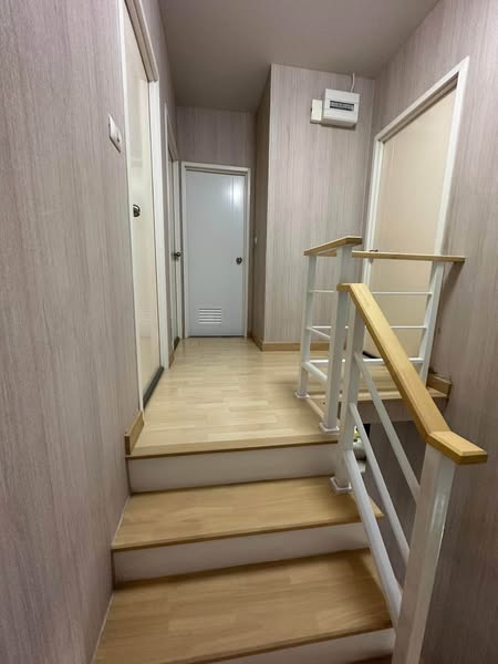 Town house for Sale