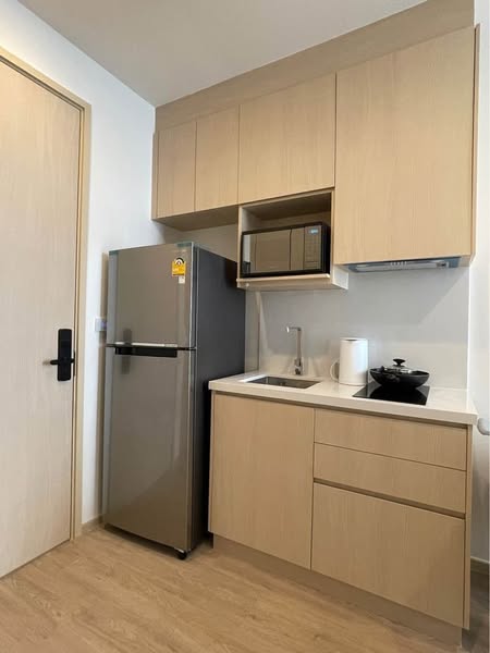 One Bedroom Condo For Rent