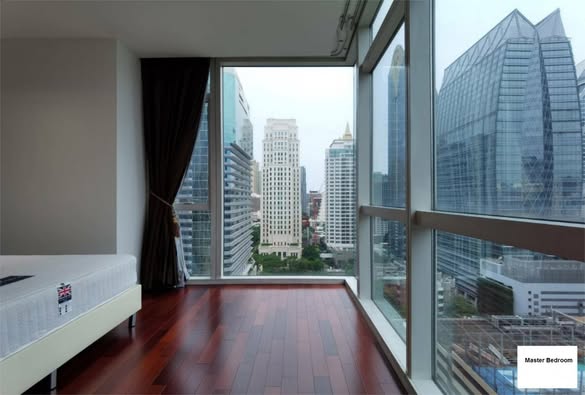 Luxury Three Bedroom Apartment For Rent