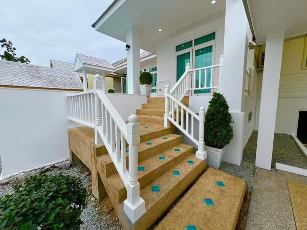 Pool Villa For Sale
