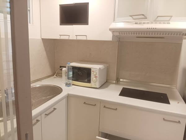 Studio Room For Rent