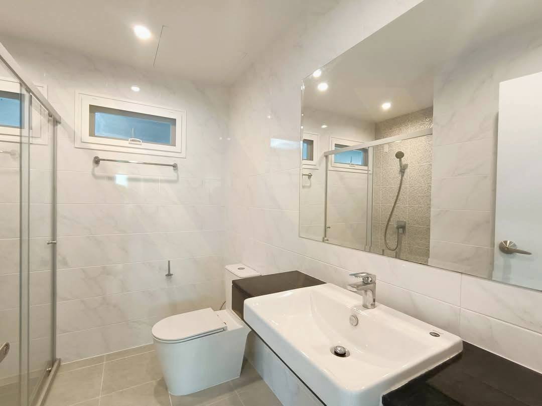Independent House For Rent