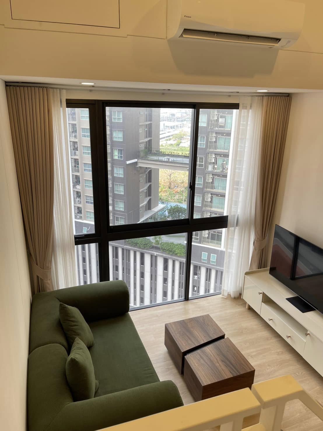 Duplex One Bedroom Apartment For Rent 