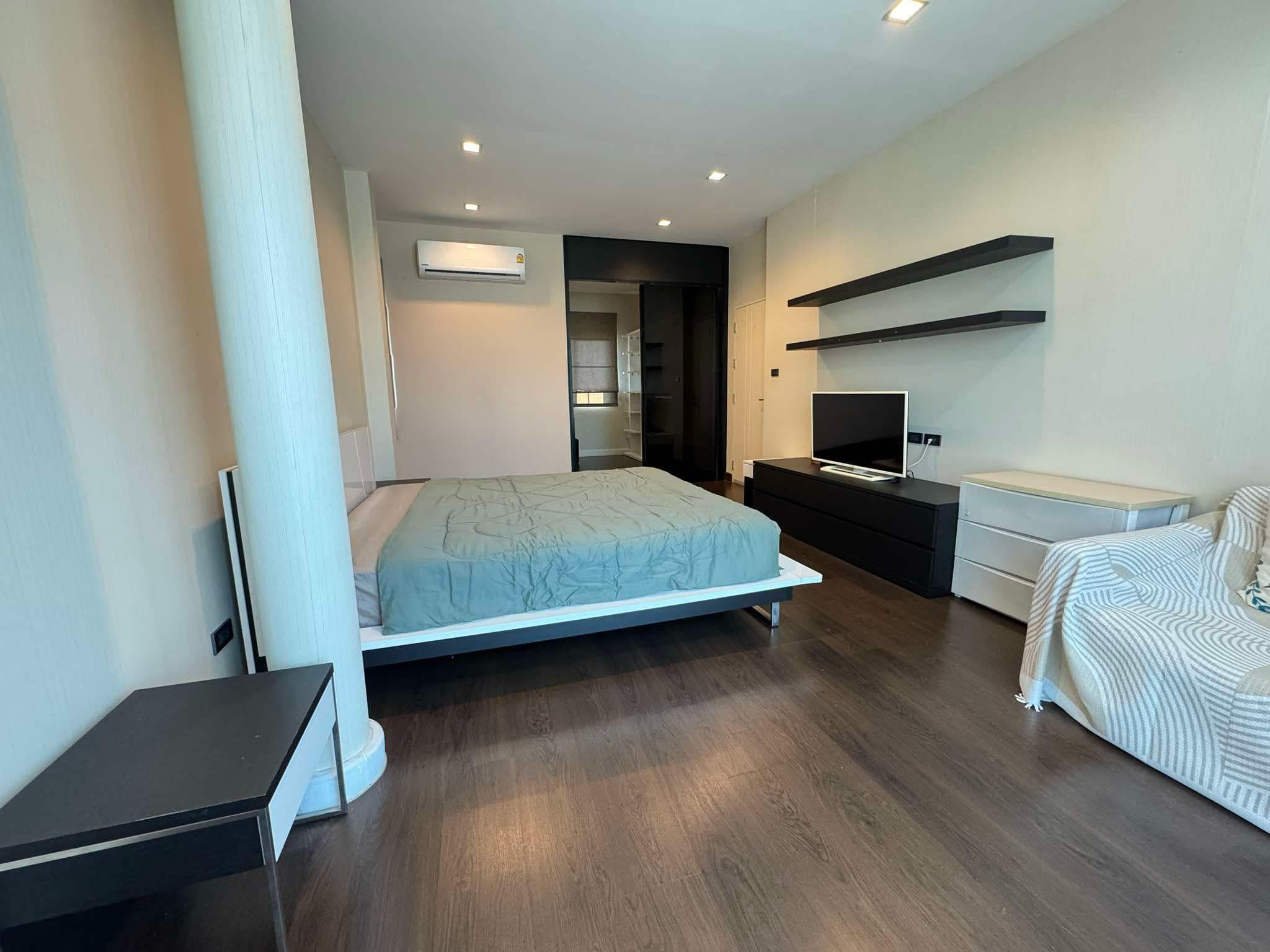 Luxury Villa For Rent