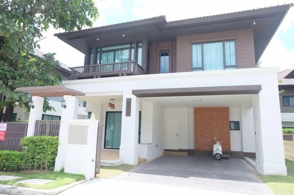 Luxury Villa For Rent