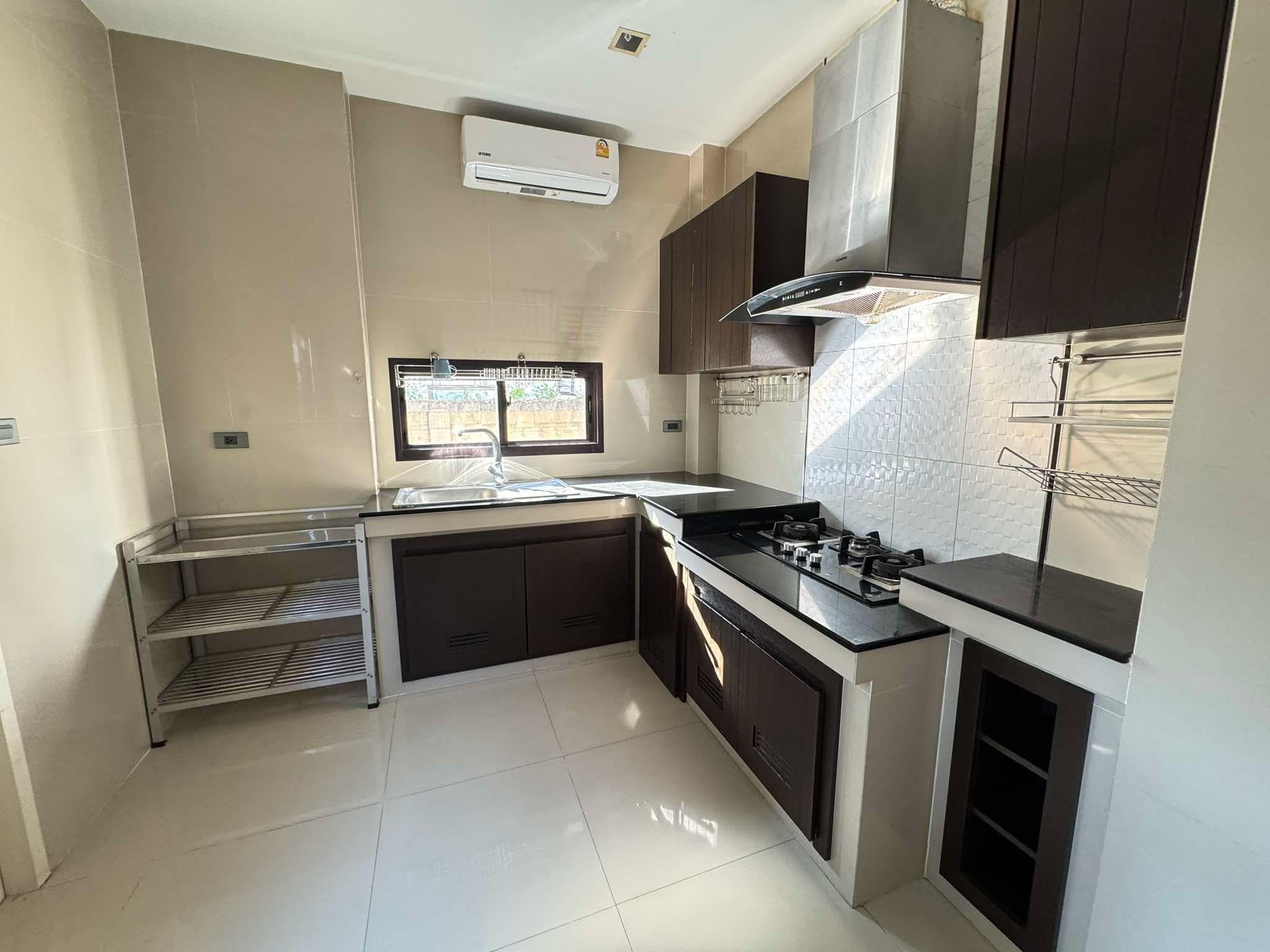 Luxury Villa For Rent