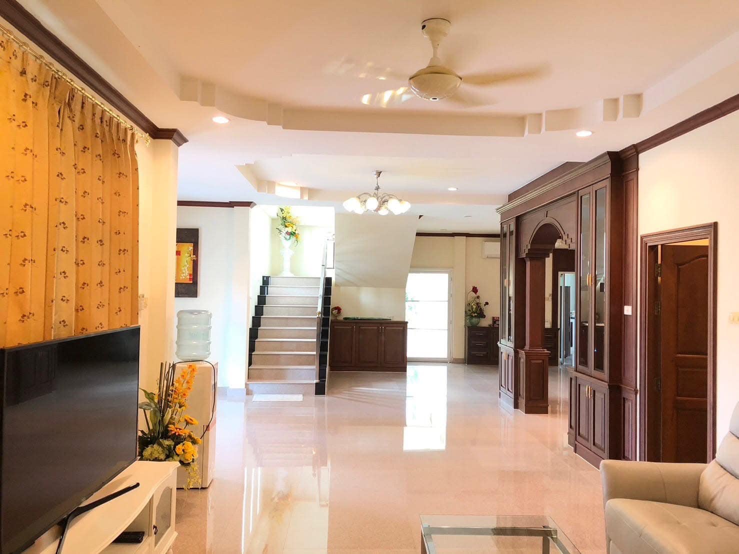 Pool Villa For Rent