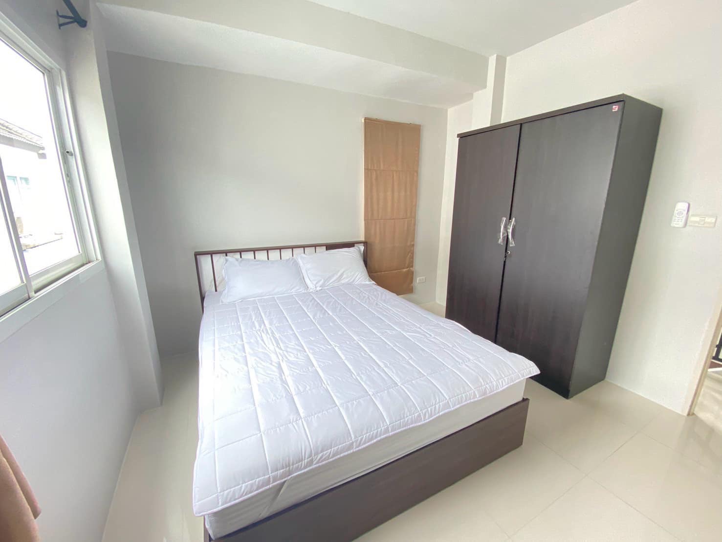 Detached House For Rent