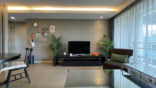 One Bedroom Condo For Rent