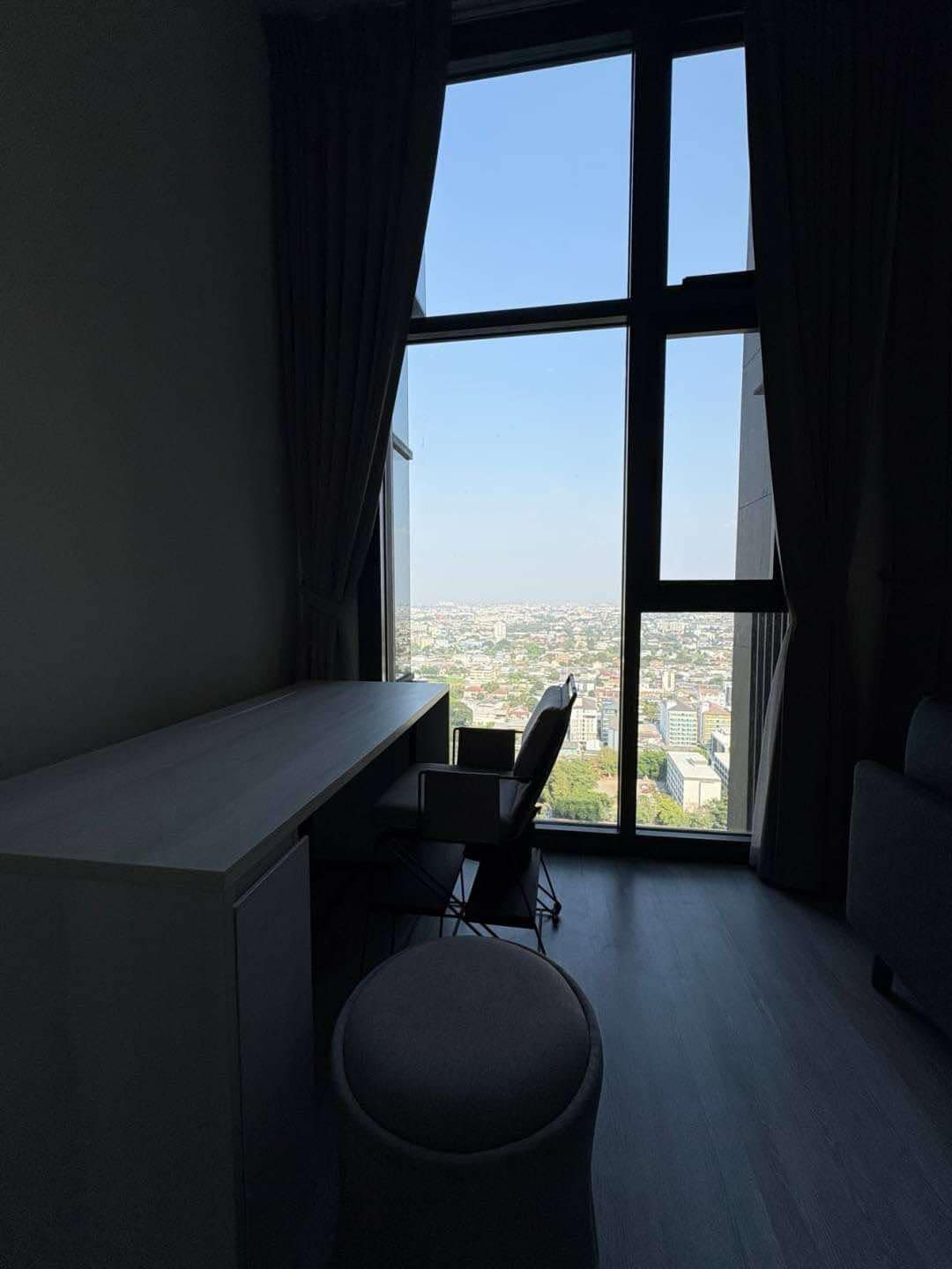 One Bedroom Condo For Rent