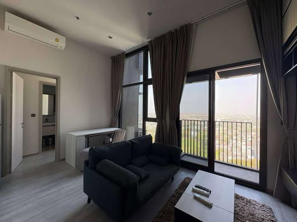 One Bedroom Condo For Rent