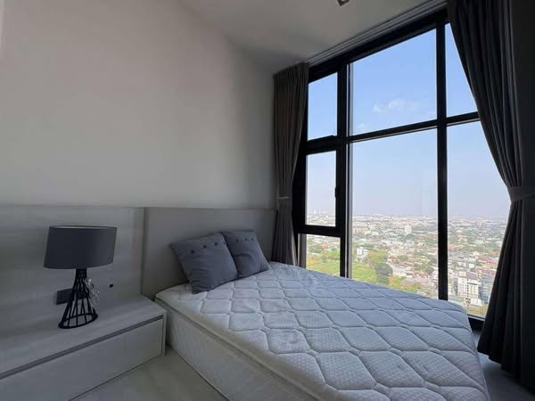One Bedroom Condo For Rent