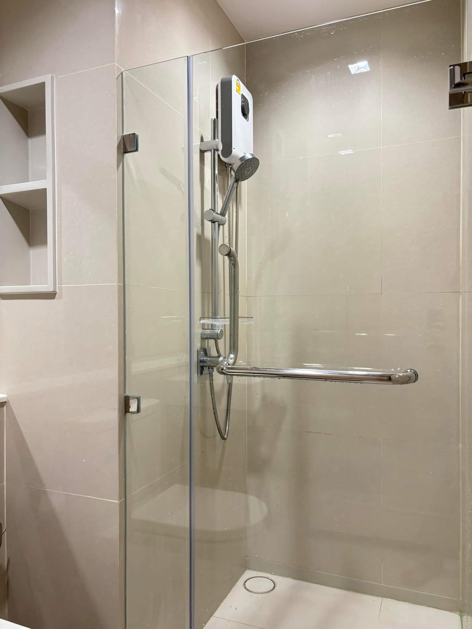 One Bedroom Condo For Rent