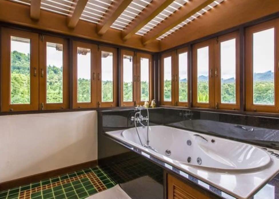 Luxury Pool Villa For Rent