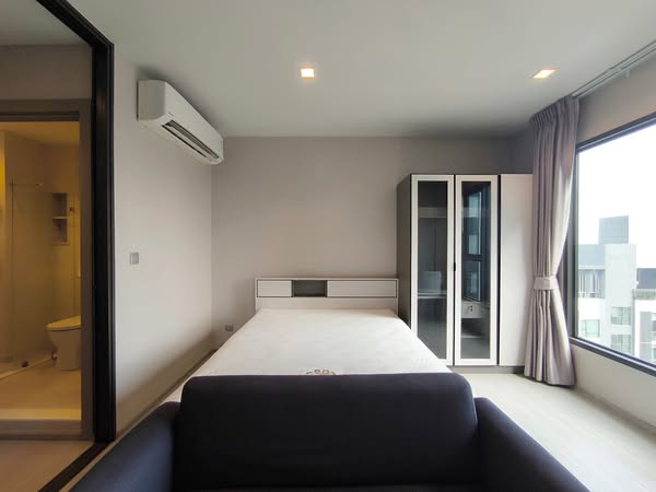 One Bedroom Condo For Rent