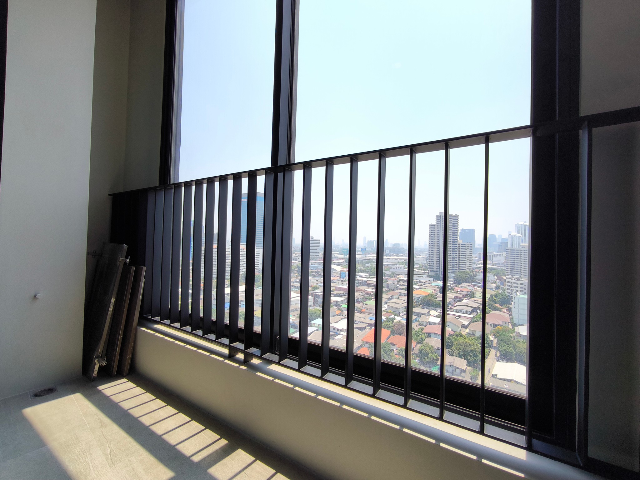 One Bedroom Apartment For Rent