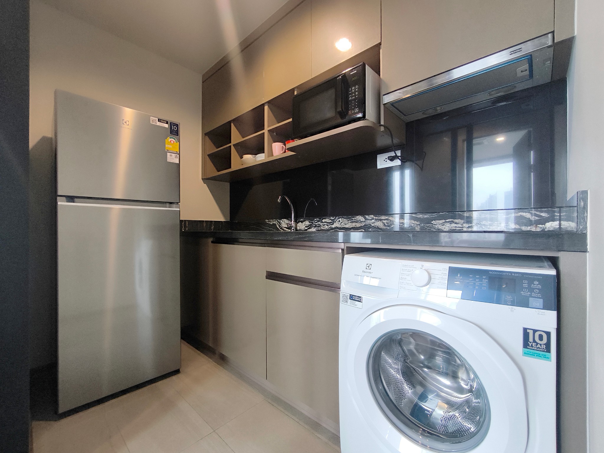 One Bedroom Apartment For Rent