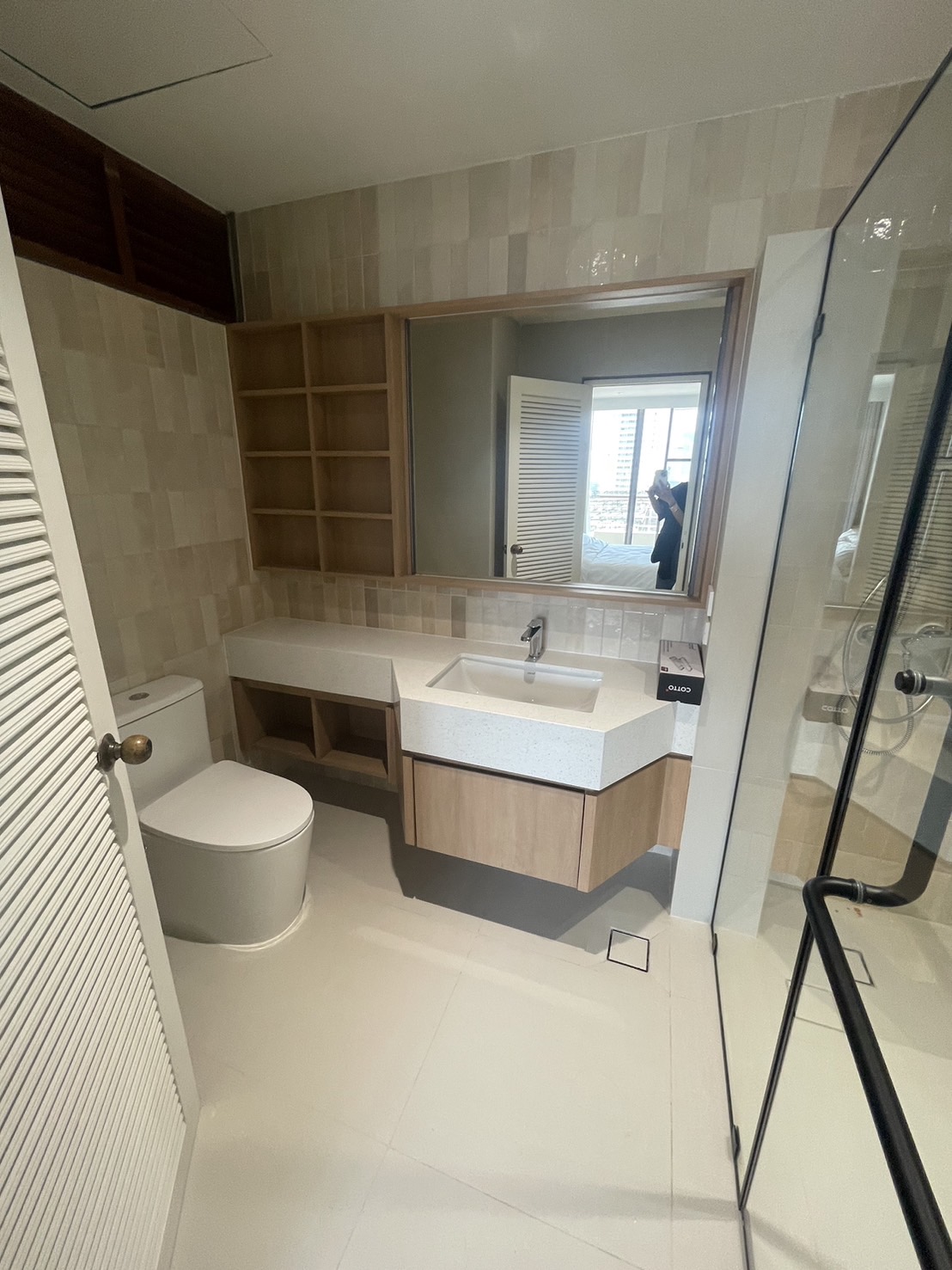 Luxury Three Bedroom Apartment For Rent