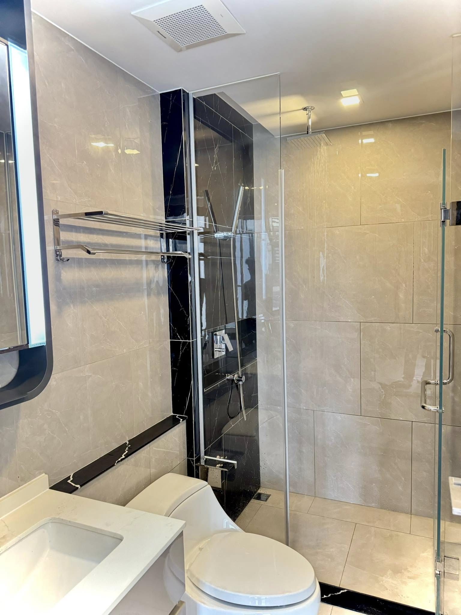 One Bedroom Condo For Rent