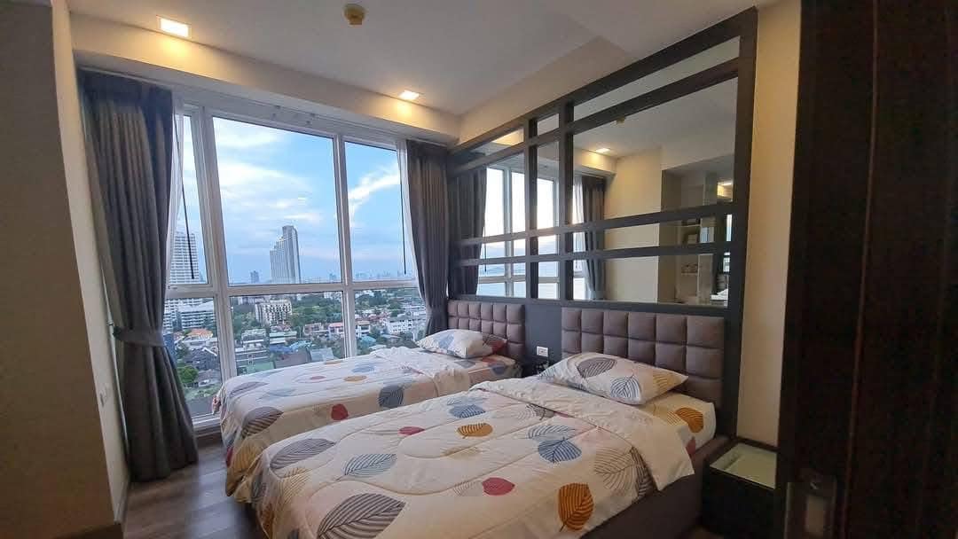 Luxury Three Bedroom Apartment For Sale