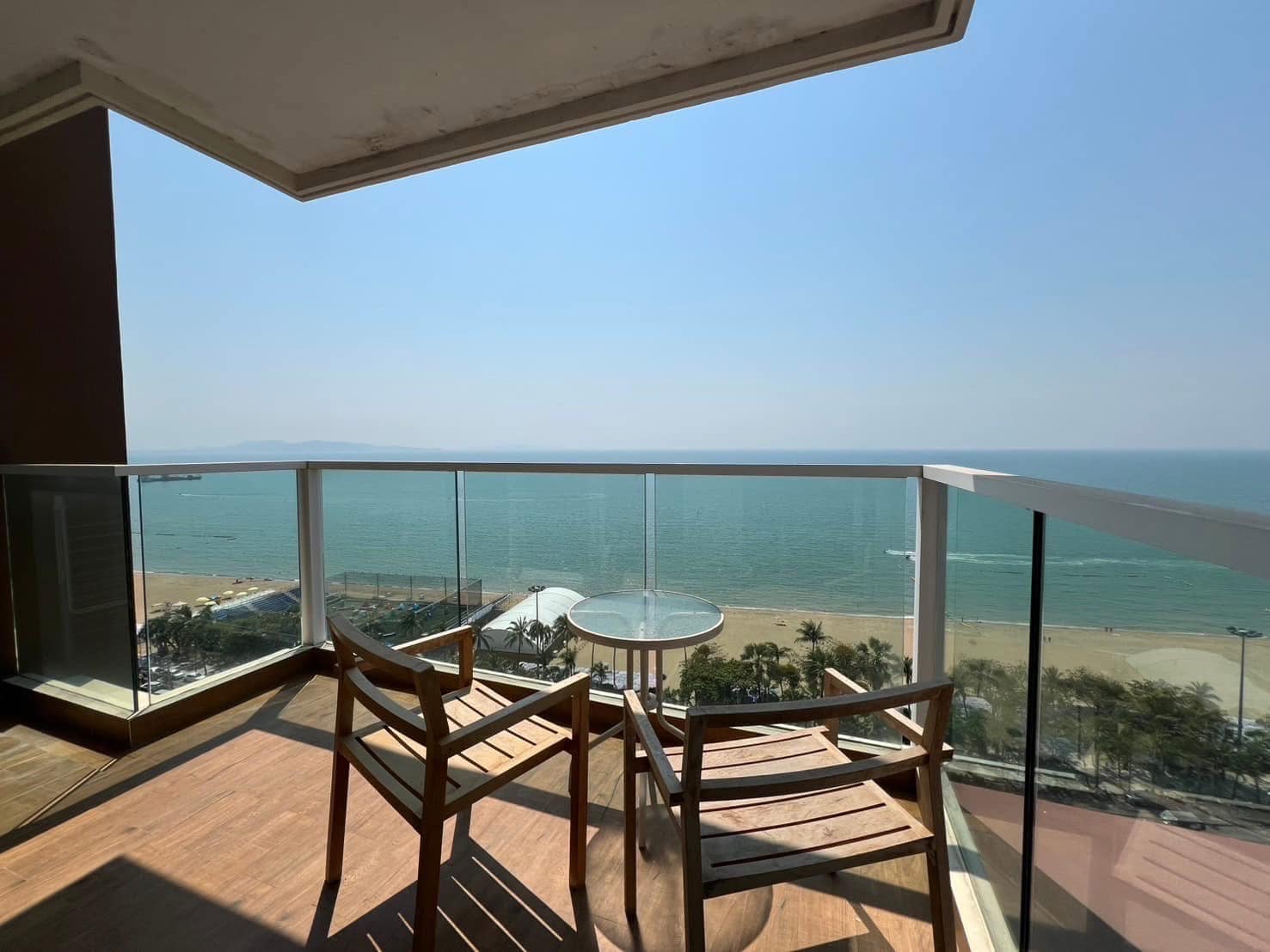 Luxury Three Bedroom Apartment For Sale