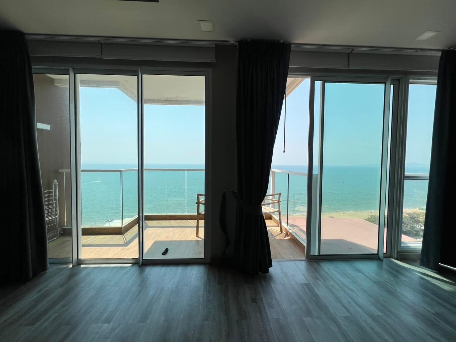 Luxury Three Bedroom Apartment For Sale