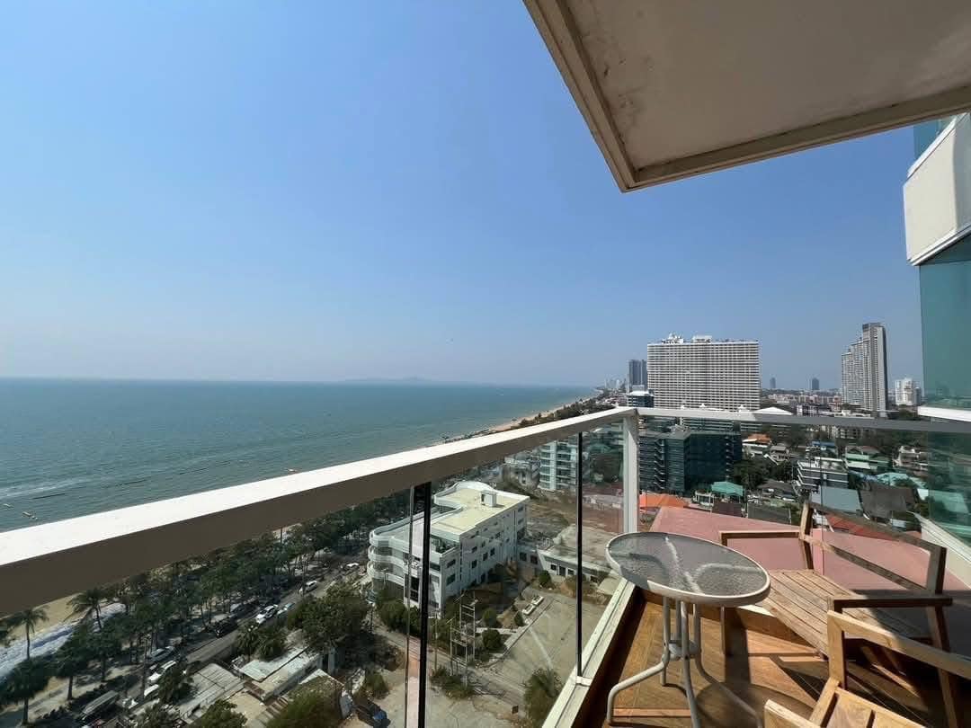 Luxury Three Bedroom Apartment For Sale