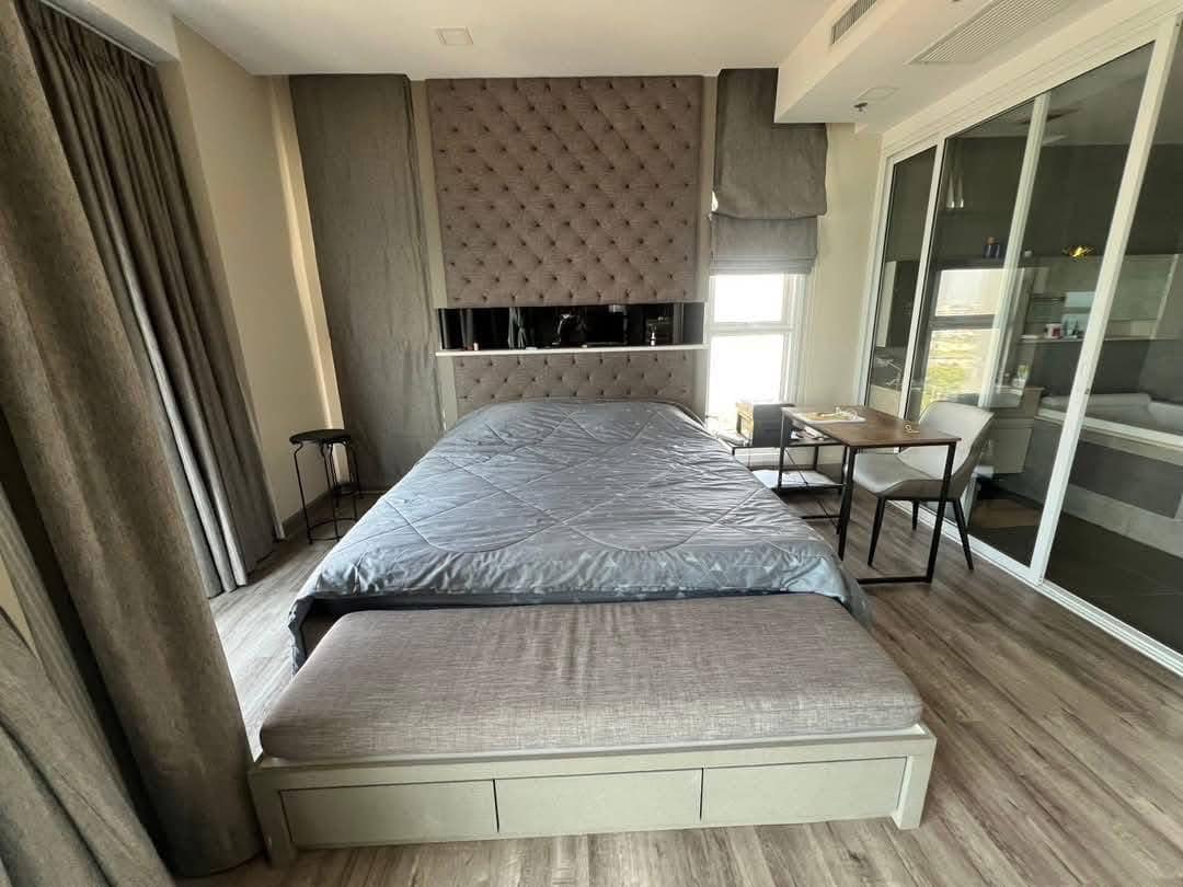 Luxury Three Bedroom Apartment For Sale