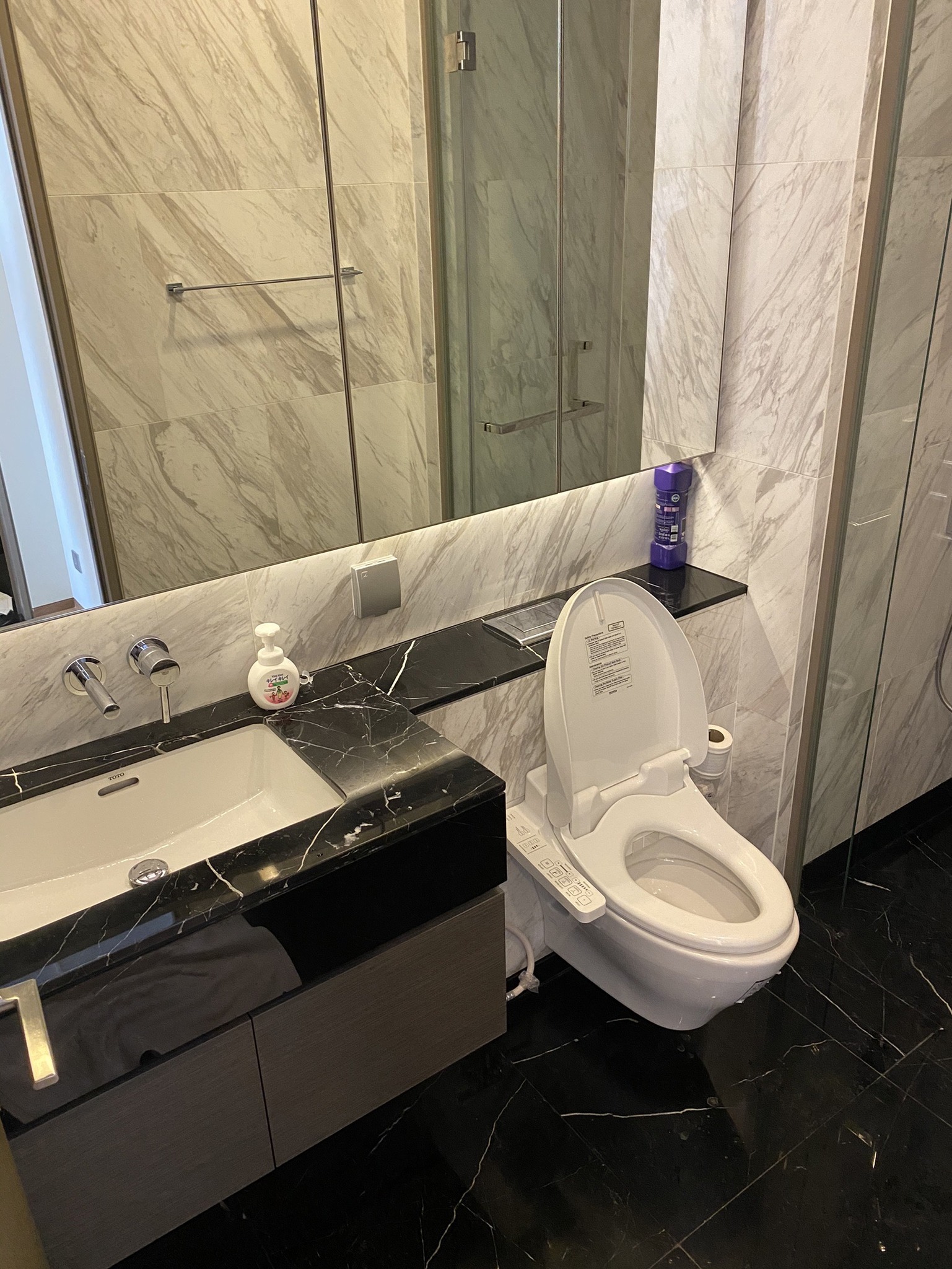 One Bedroom Condo For Rent