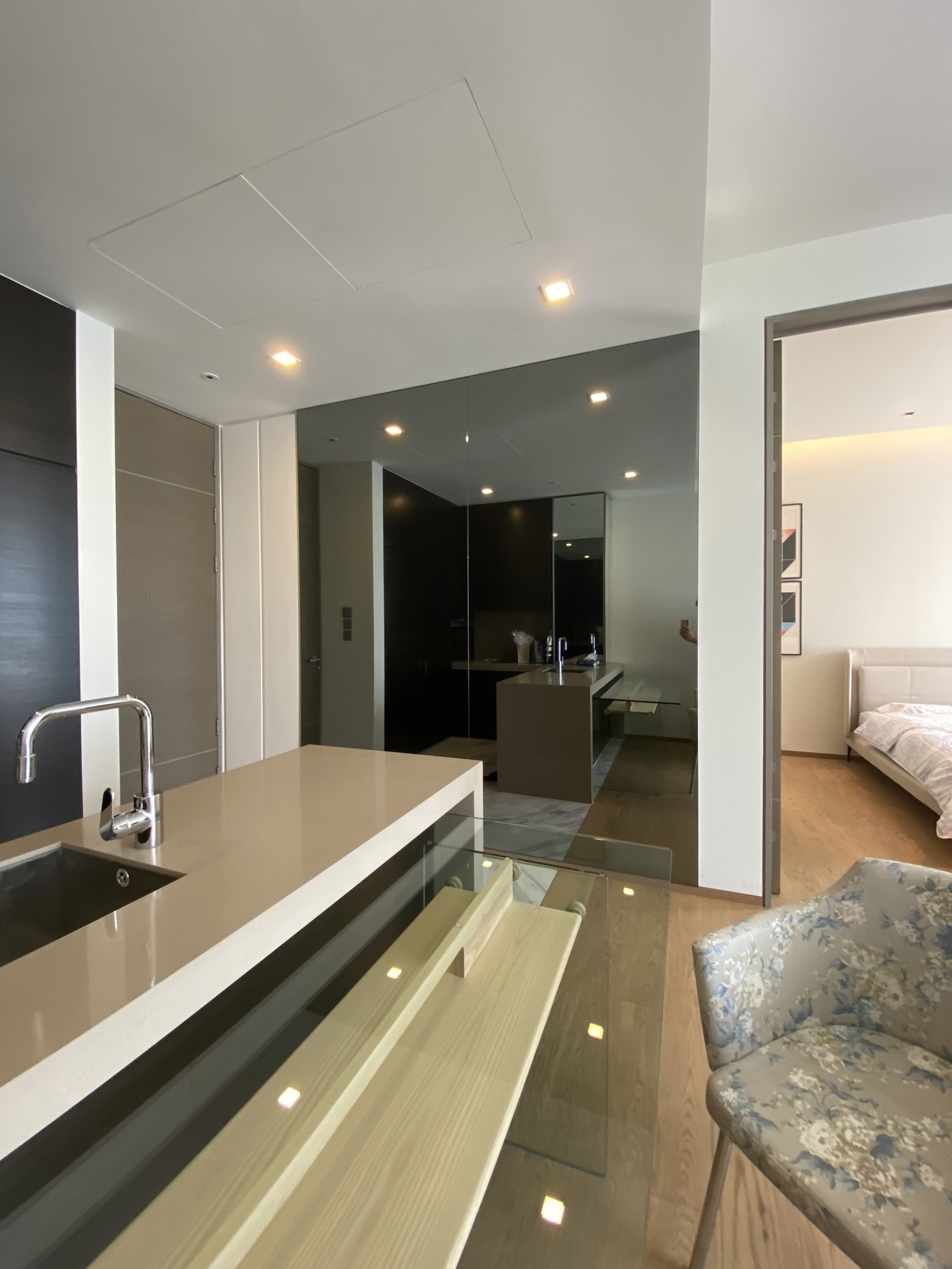 One Bedroom Condo For Rent