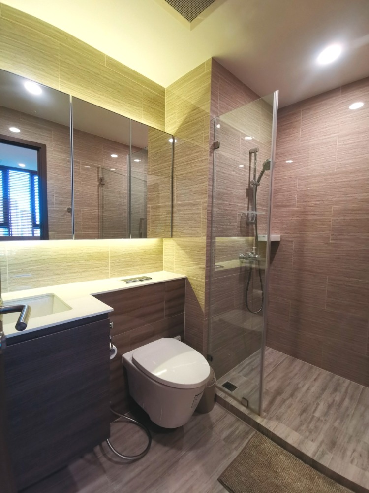 One Bedroom Condo For Rent