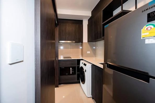 One Bedroom Condo For Rent