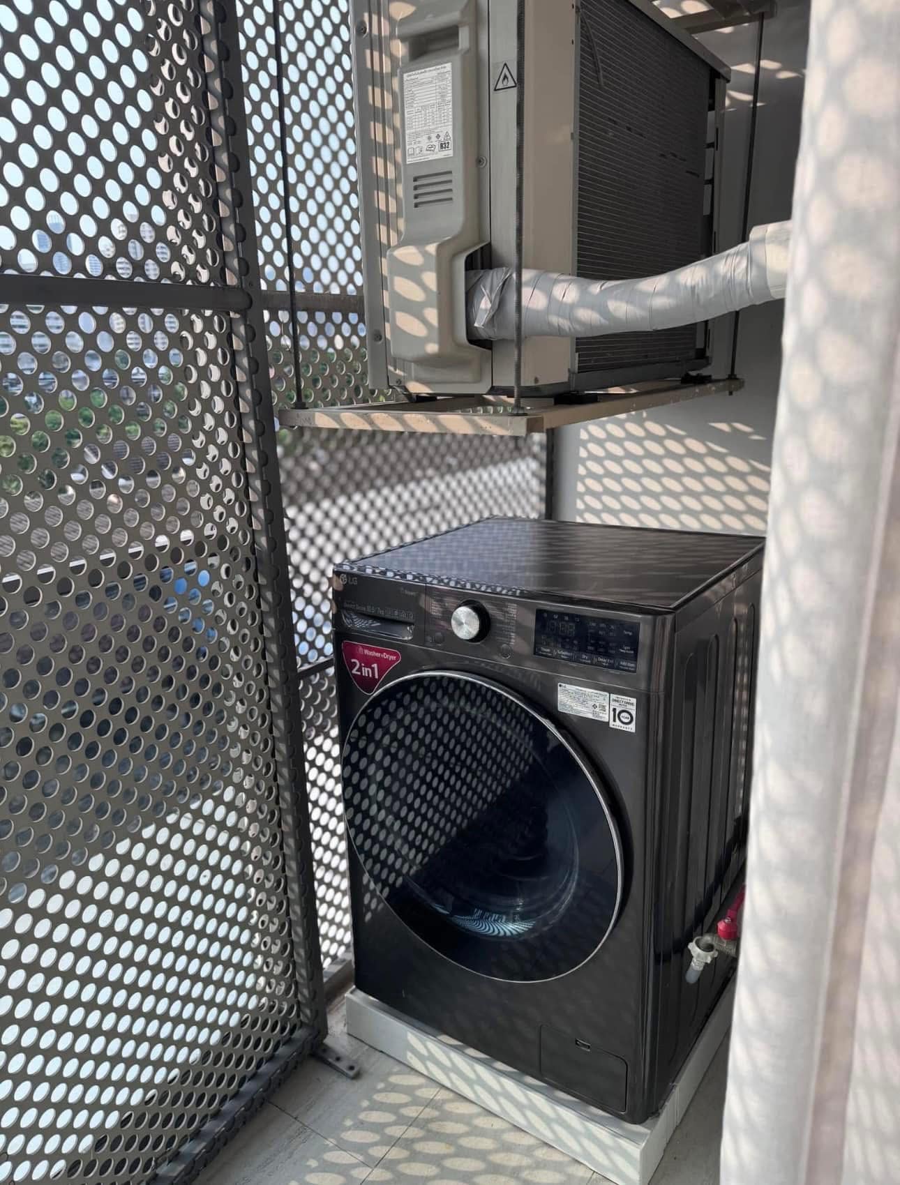 One Bedroom Apartment For Rent