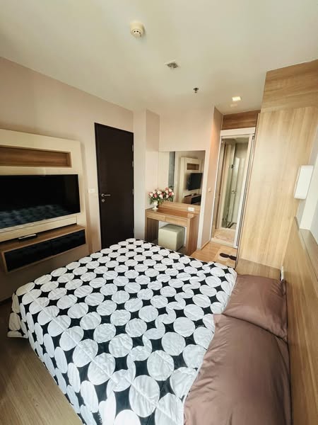 One Bedroom Condo For Rent